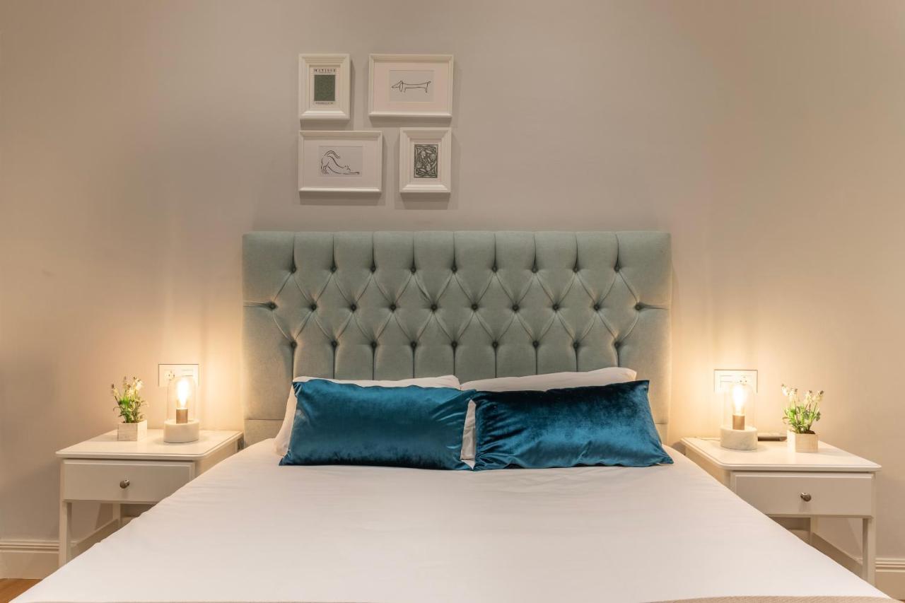 Amplio Y Elegante En Casco Viejo Con Parking * Bilbao