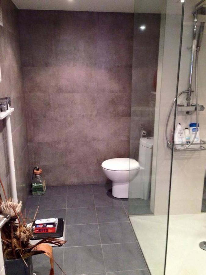 Piso Moderno, Centrico Y Con Garaje Gratis