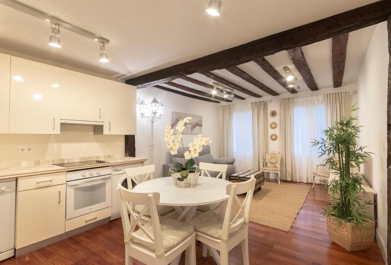 Precioso Con Entrada Autonoma En El Casco Viejo Apartment Bilbao