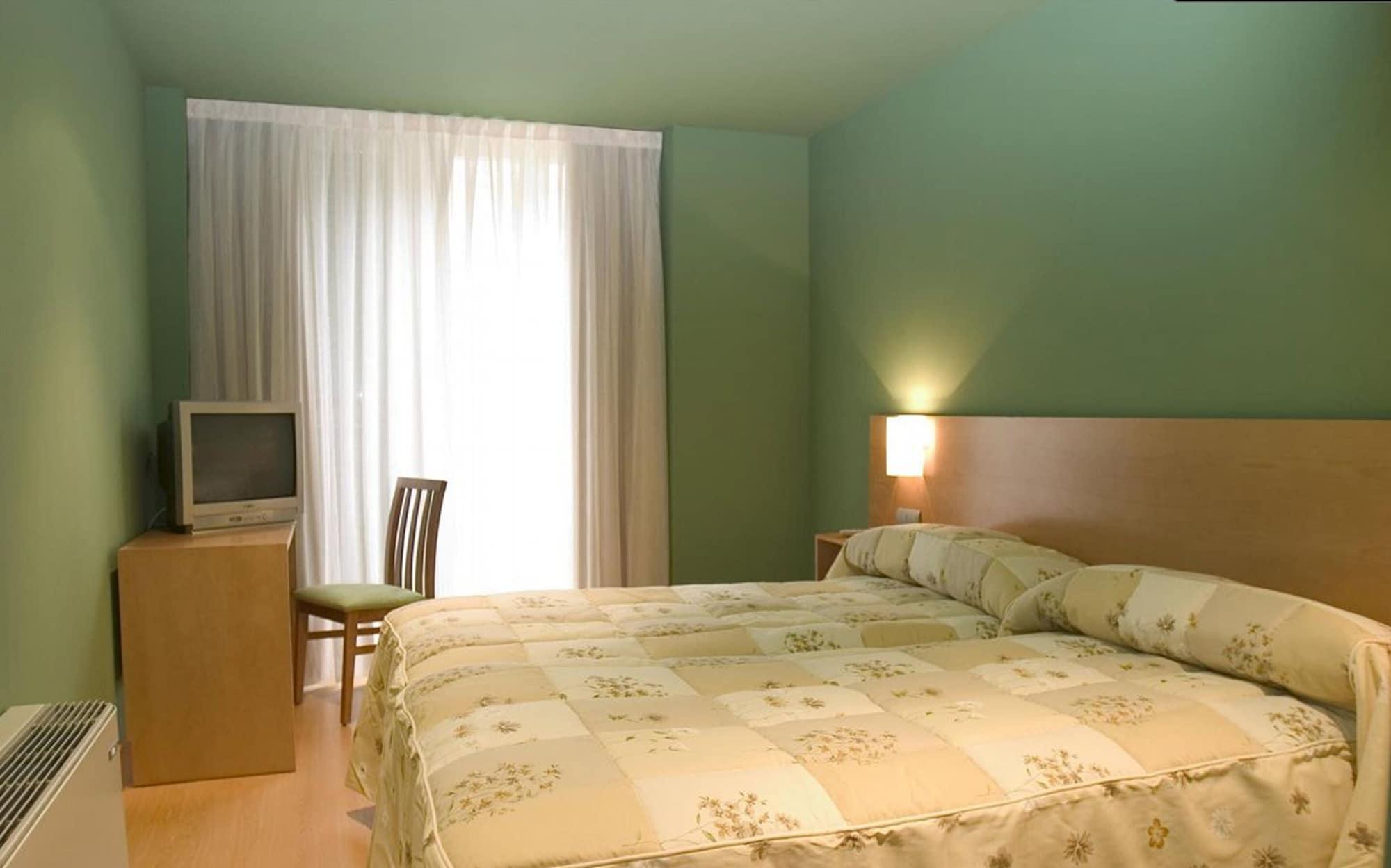 Hotel Jardines