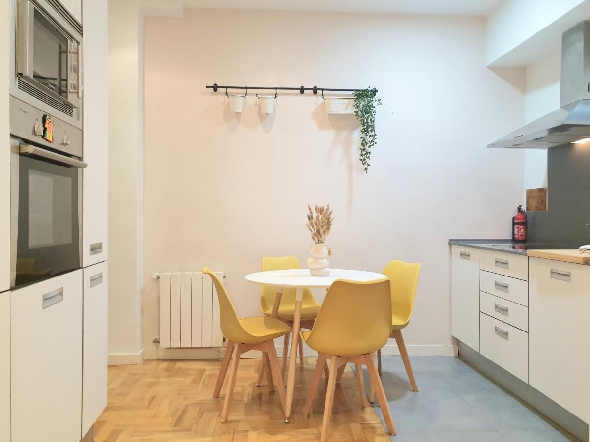 Appartement Con Patio En El Centro De Bilbao&guggenheim Bilbao