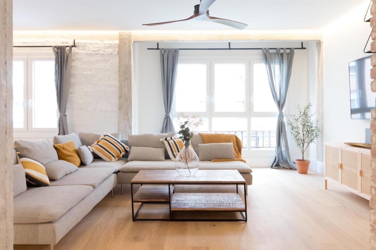Amplio Y Moderno Con Tarima Refrescante By Staynnapartments Appartement