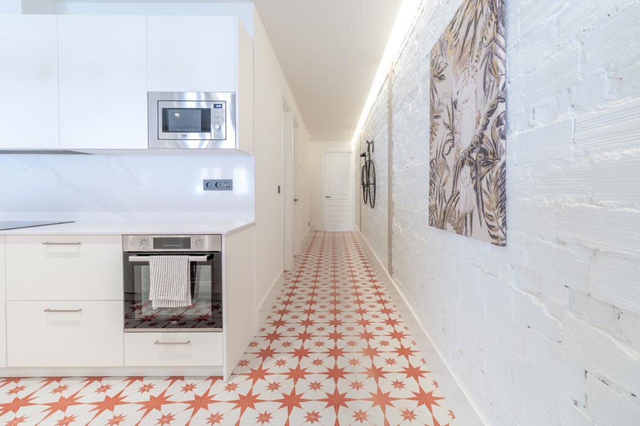 Appartement Amplio Y Moderno Con Tarima Refrescante By Staynnapartments Bilbao