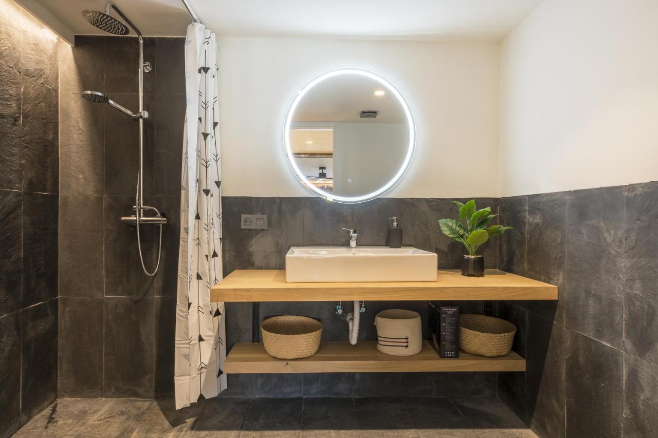 Ria Ac By Staynnapartments * Bilbau