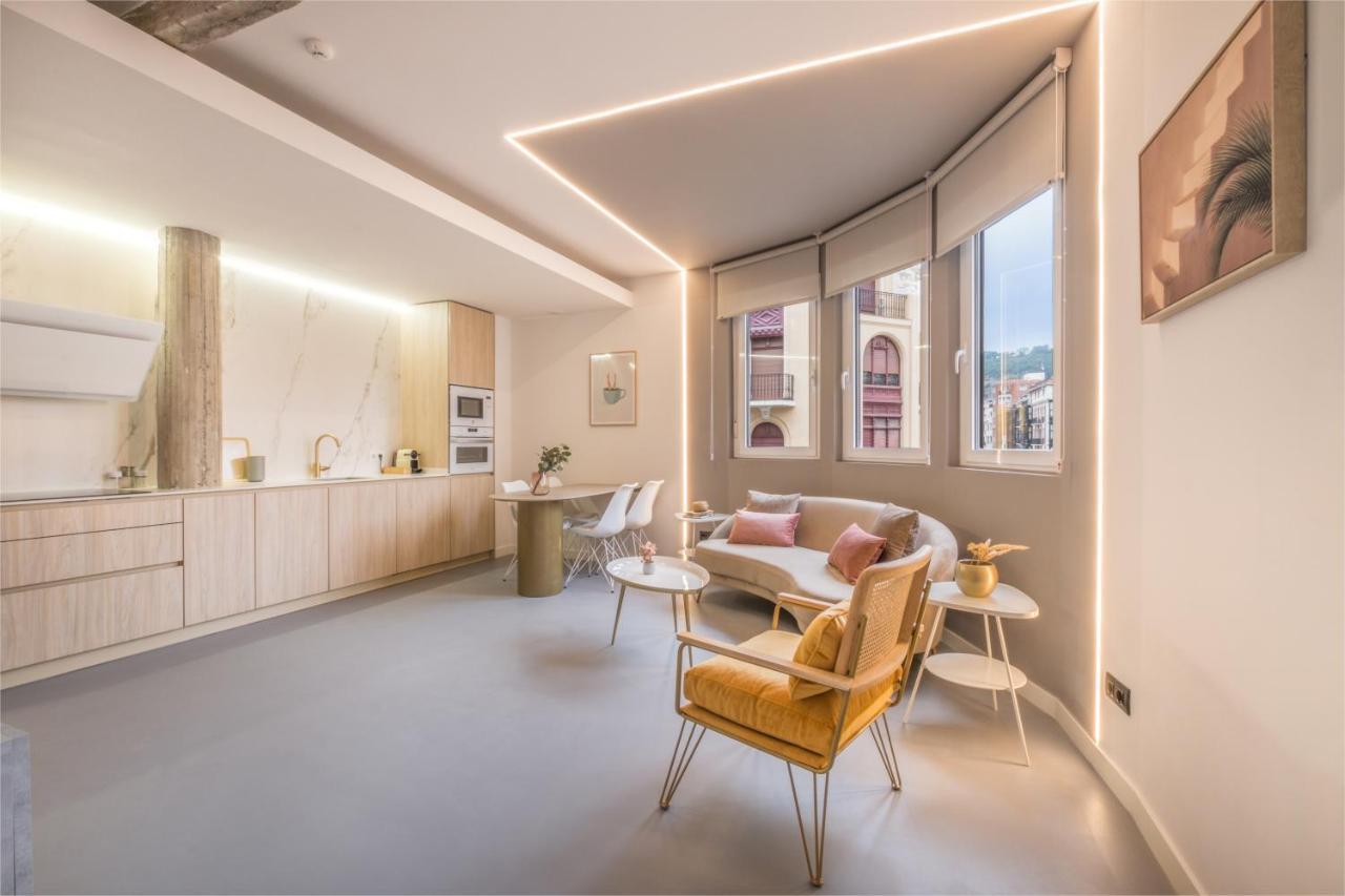 Apartment Centric *