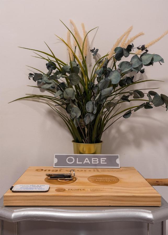 Olabe By People