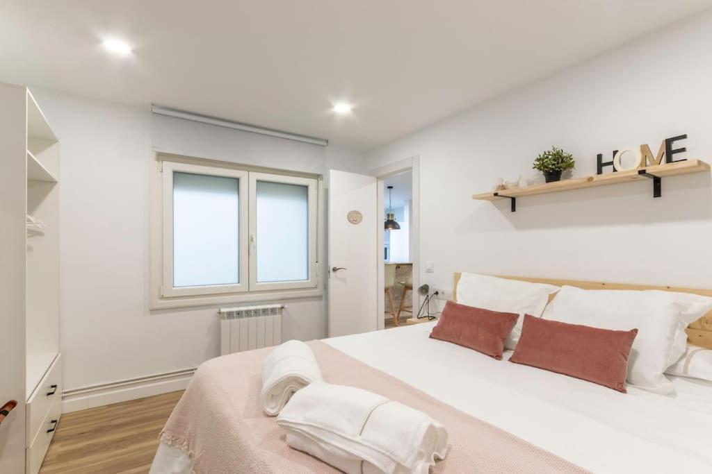 In The Old Town With Cool Terrace!! Private Parking * Bilbao
