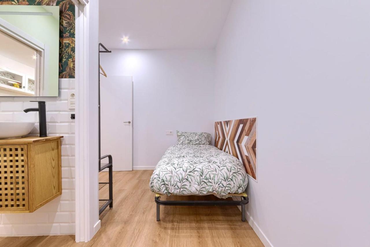 Roomscapital Apartment