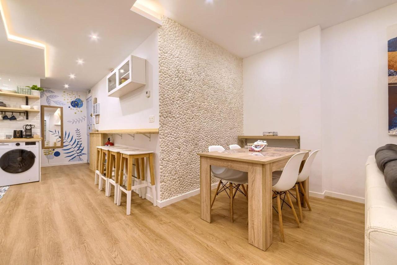 Roomscapital Apartment