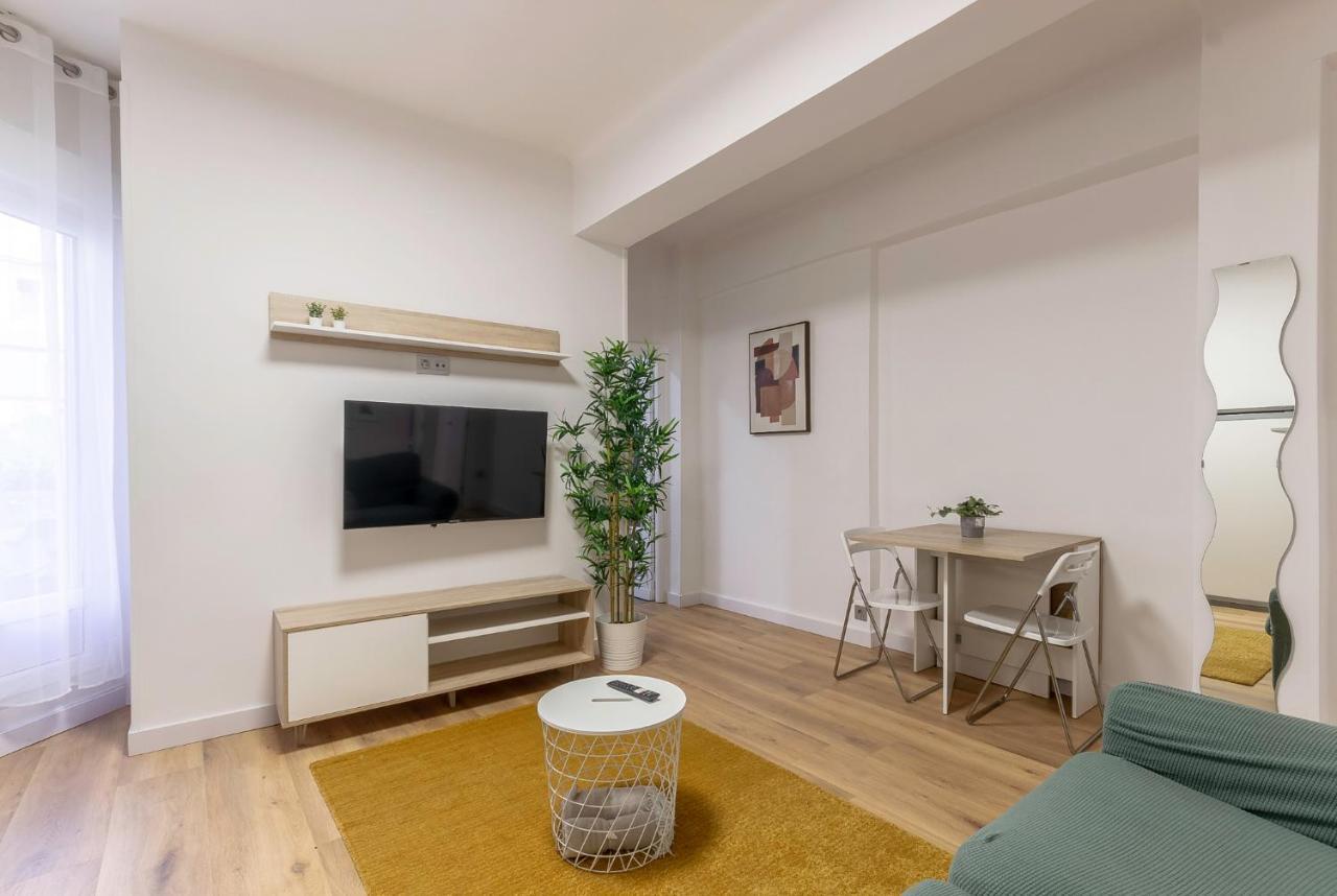 2 Paradas Al Cascoviejo, 1 Min Al Metro - Basarrate Apartment Bilbao