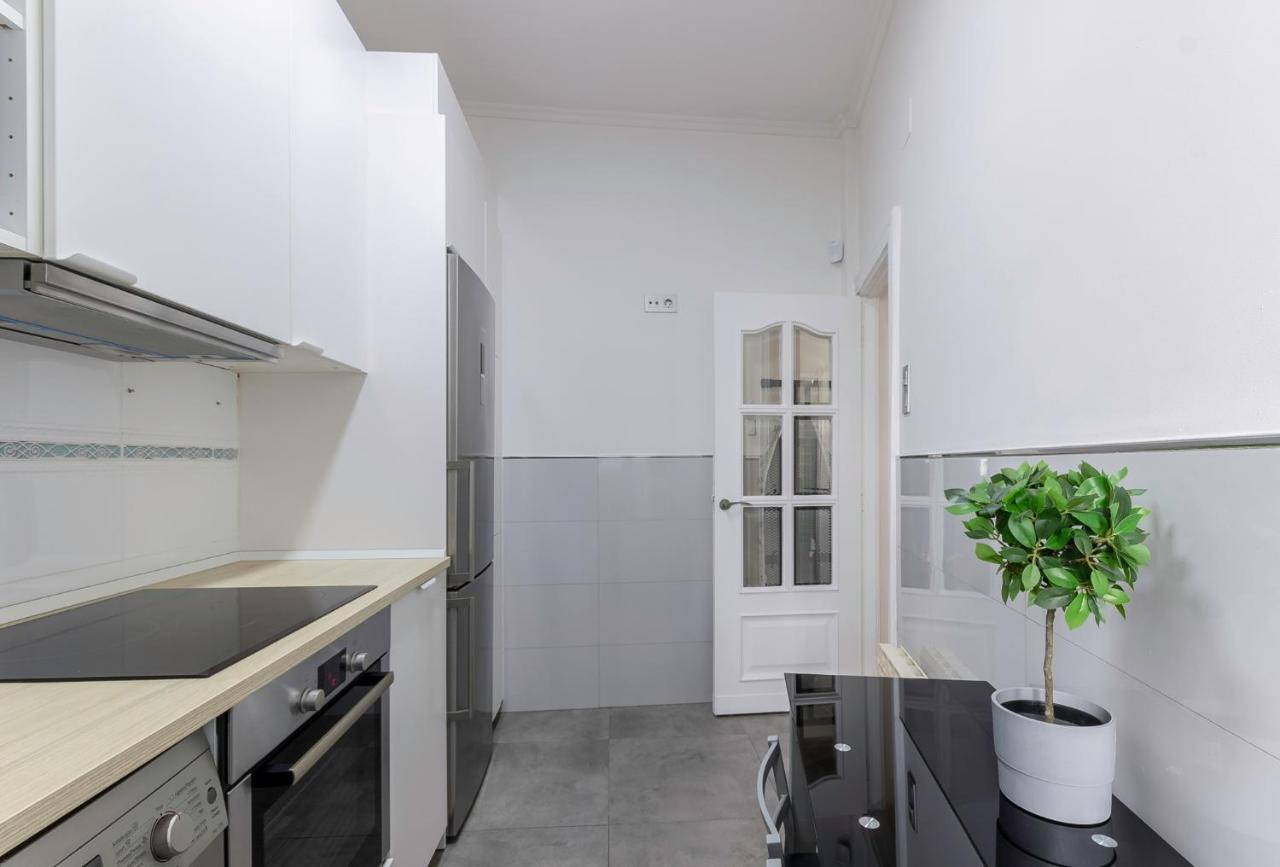 2 Paradas Al Cascoviejo, 1 Min Al Metro - Basarrate Apartment Bilbao