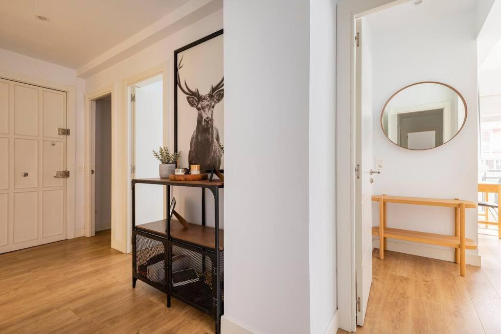 Apartment Center By Biscay