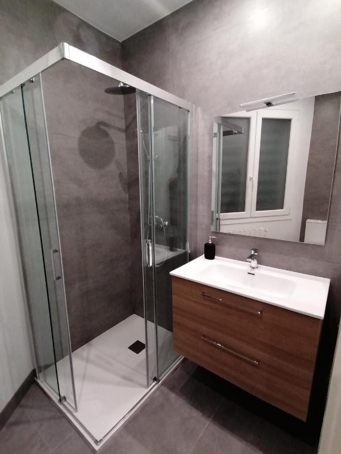 Center By Biscay Apartment *