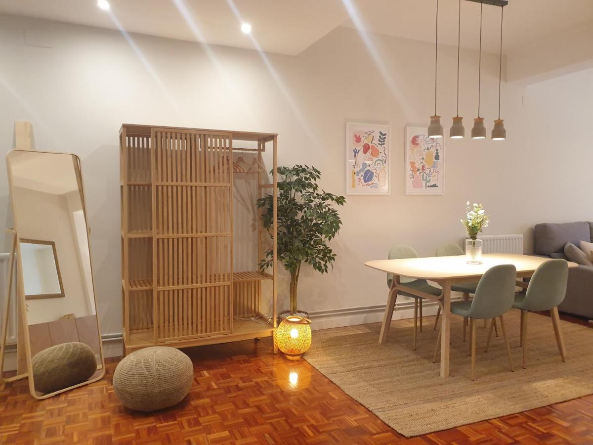 Spacious And Lovely In The Center Of Apartamento