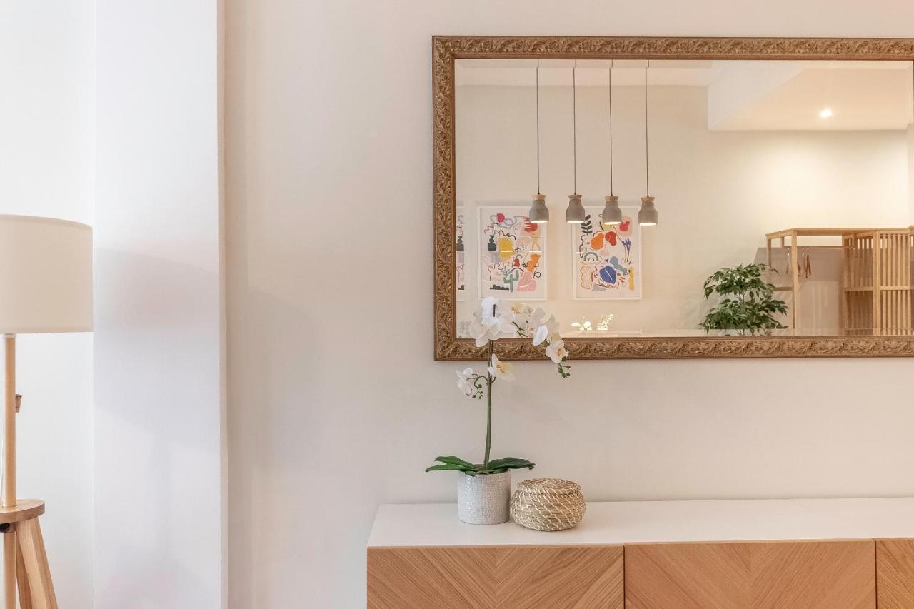 Spacious And Lovely In The Center Of Apartamento *