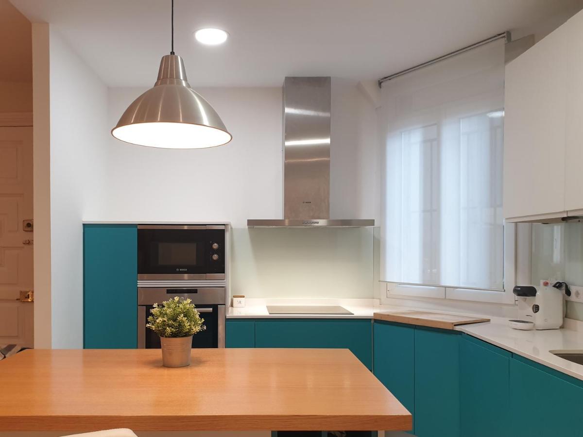 Spacious And Lovely In The Center Of Apartamento