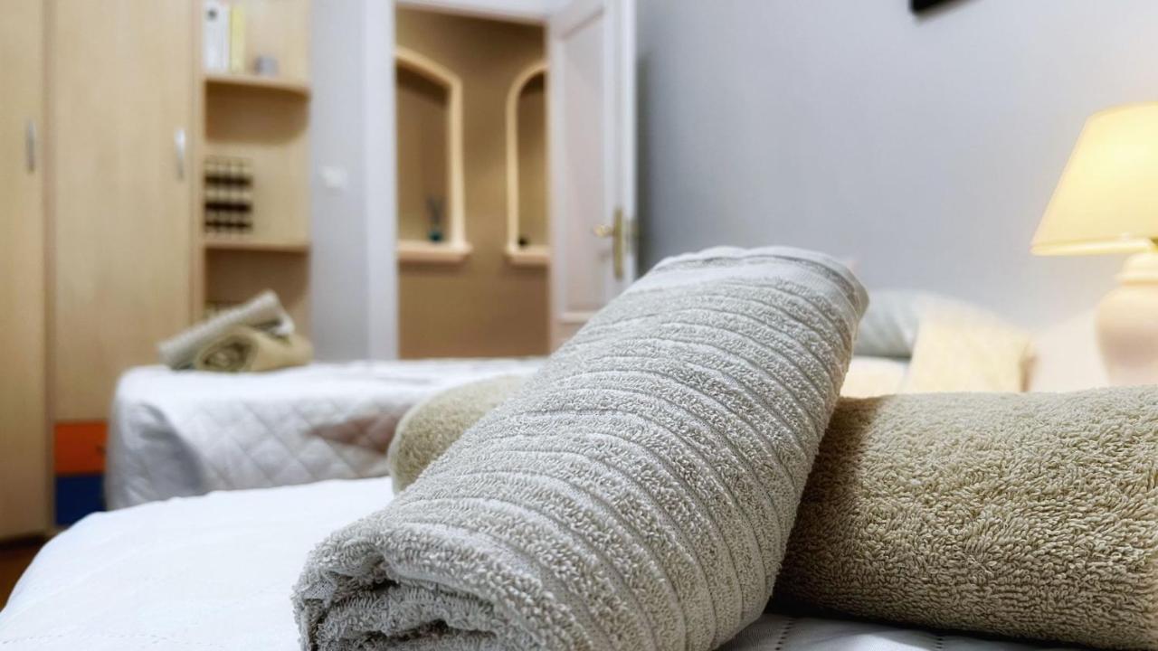 Centrica Y Amplia Vivienda Turistica Con Wifi Apartment *