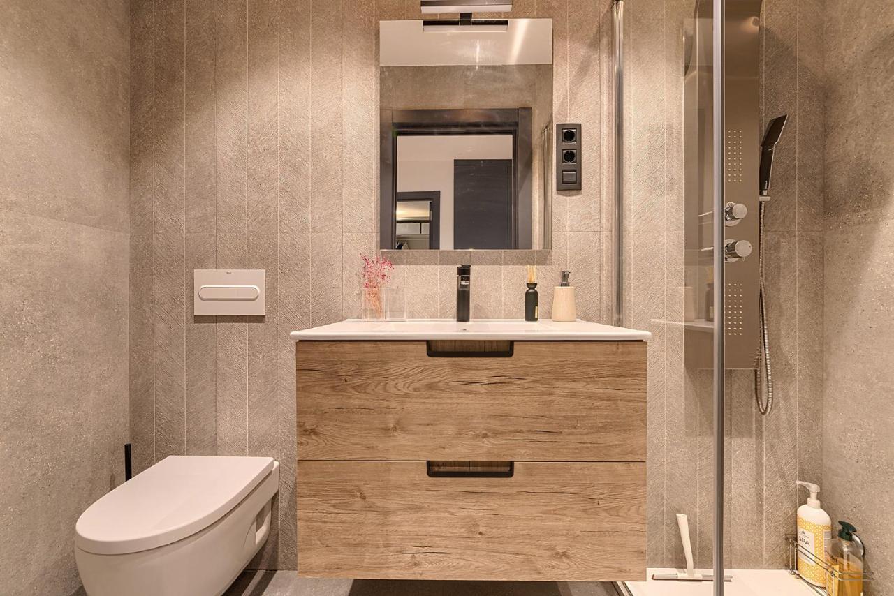 Moderno Y Lujoso En El Historico Casco Viejo Apartamento Bilbao