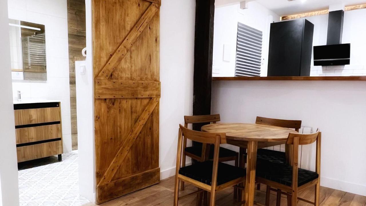 Apartment Ronda Con Balcon Casco Viejo *
