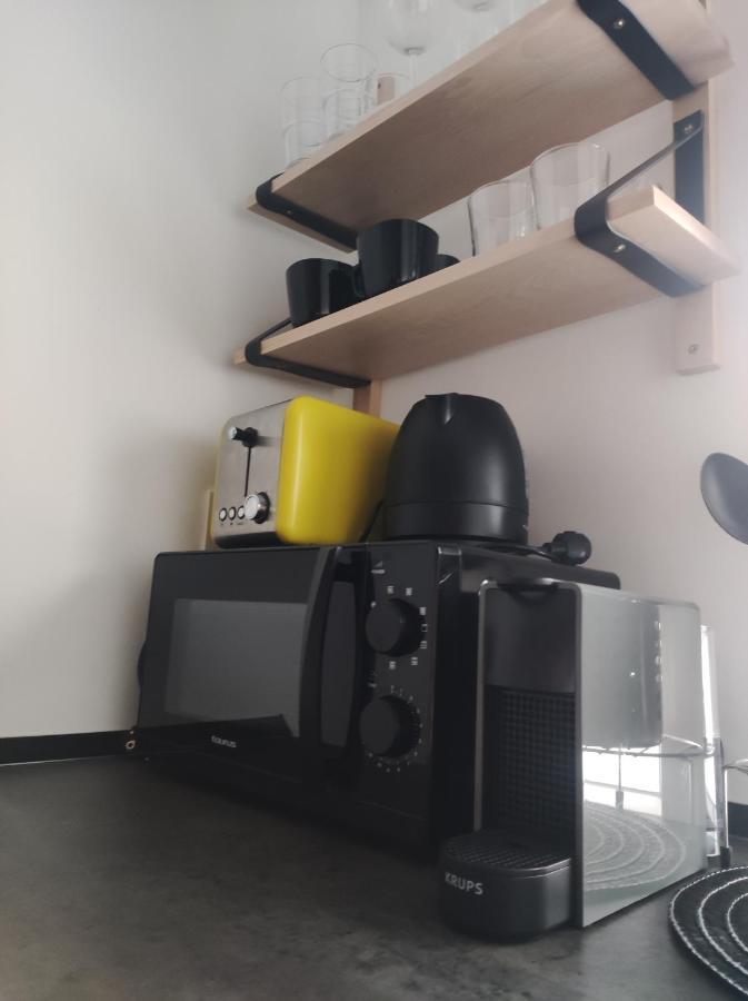 Bonito Estudio Con Garaje Homestay *