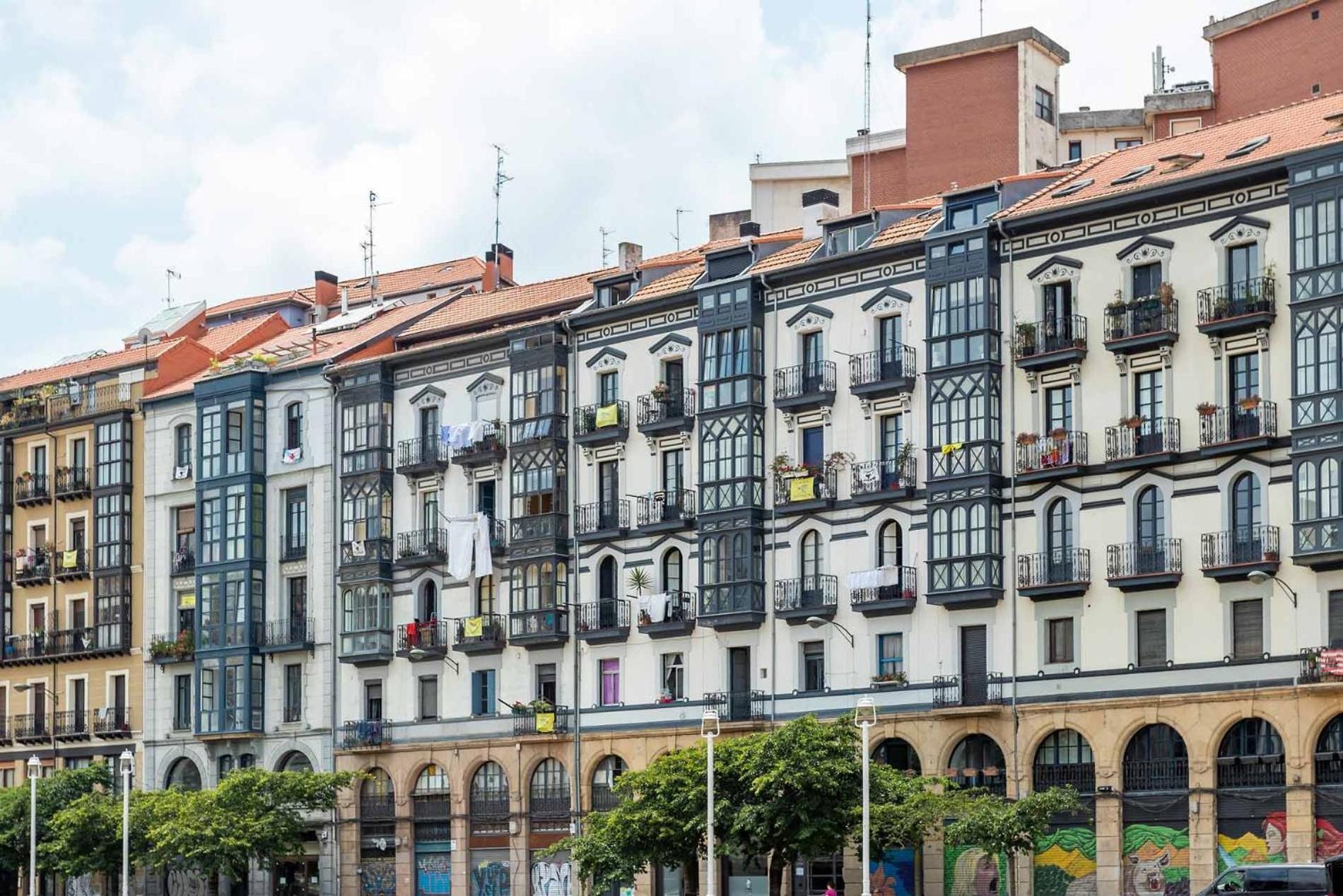 Old Town Core Next To Plaza Nueva * Bilbao