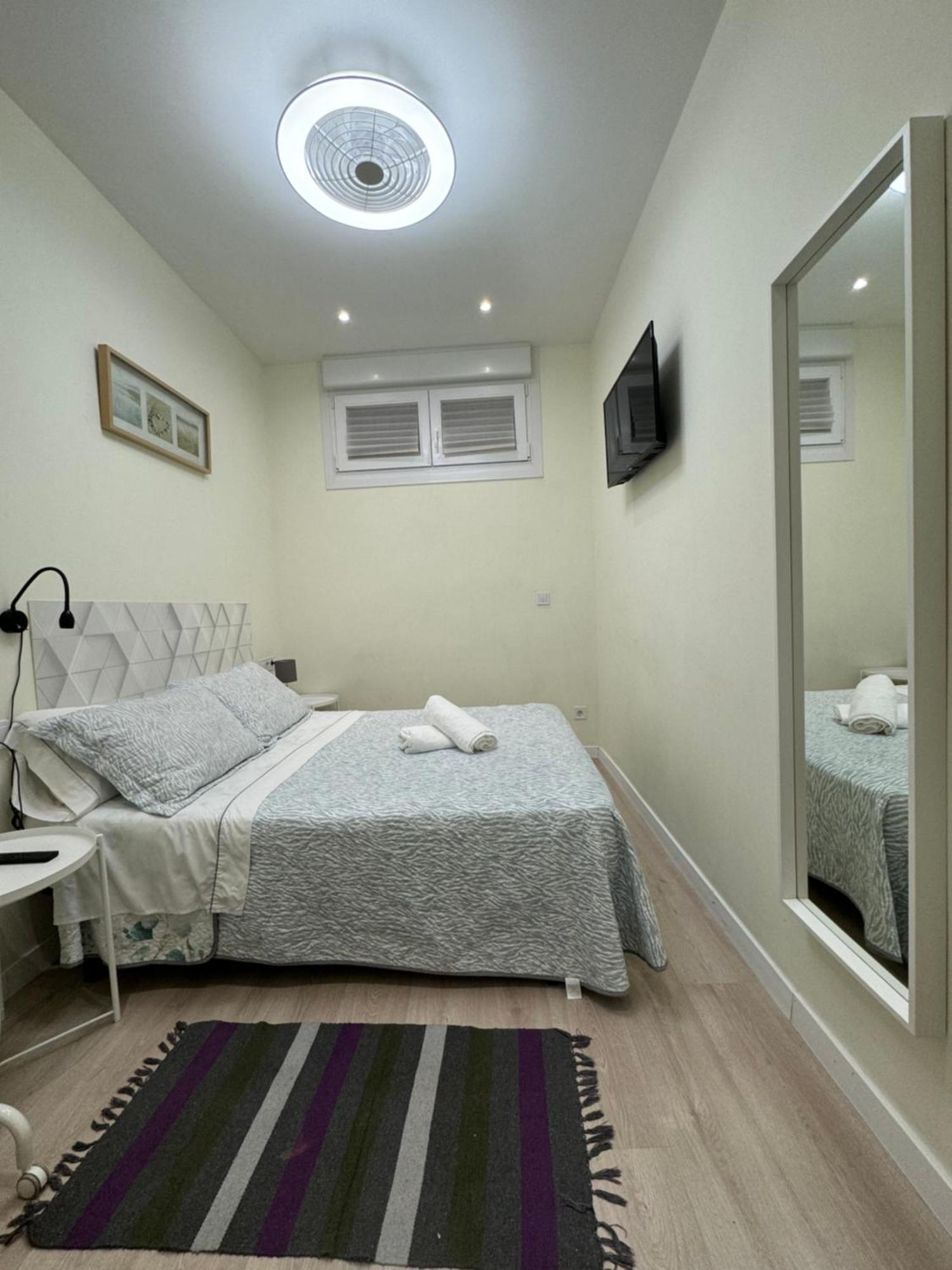 Con Wifi Homestay