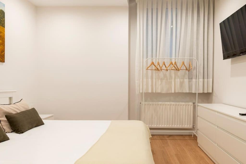 Ot 5 Bedrooms 4 Bathrooms Luxury In Old Town Apartment Bilbao