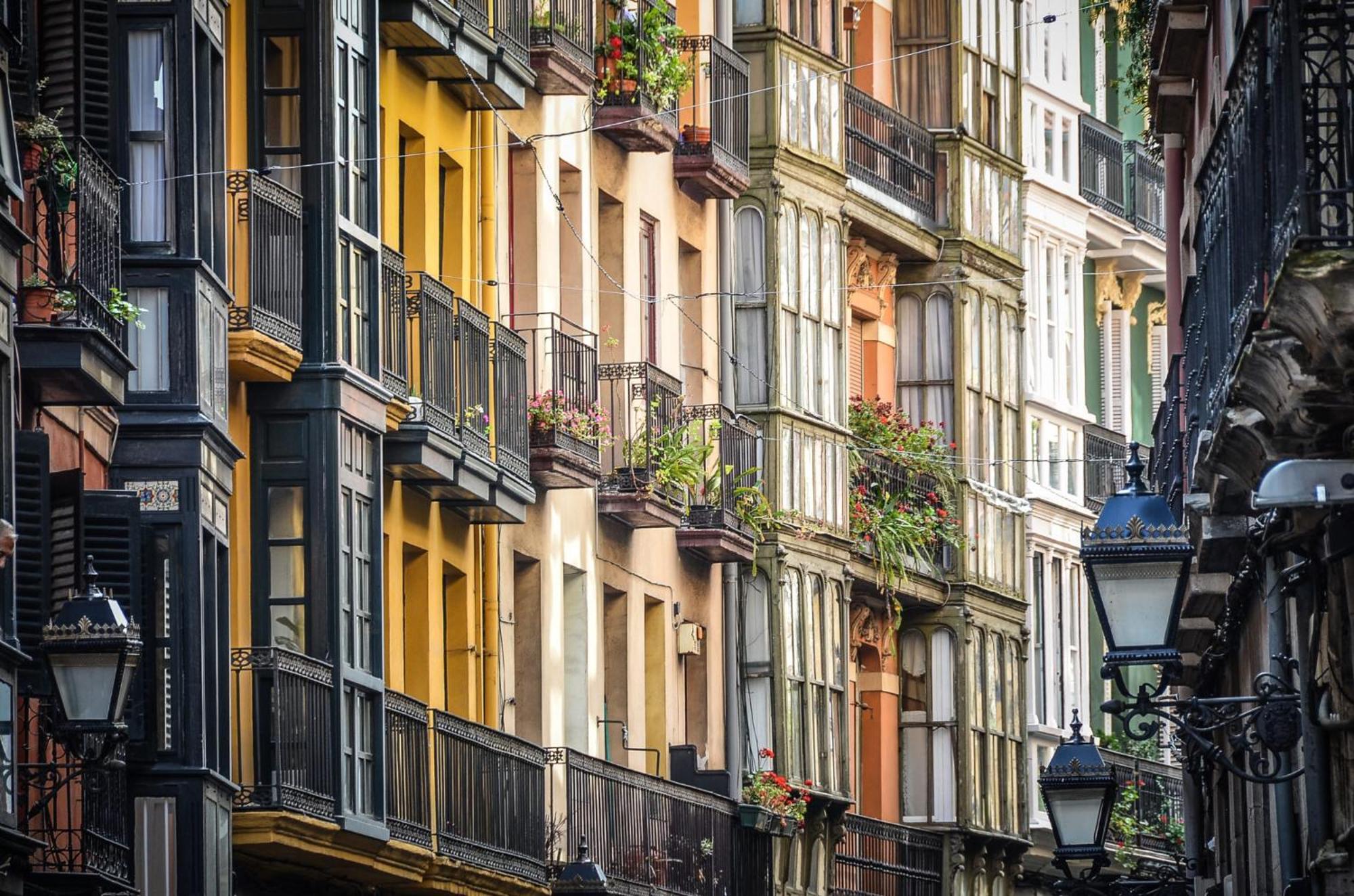 Apartamento Siete Calles / Art *