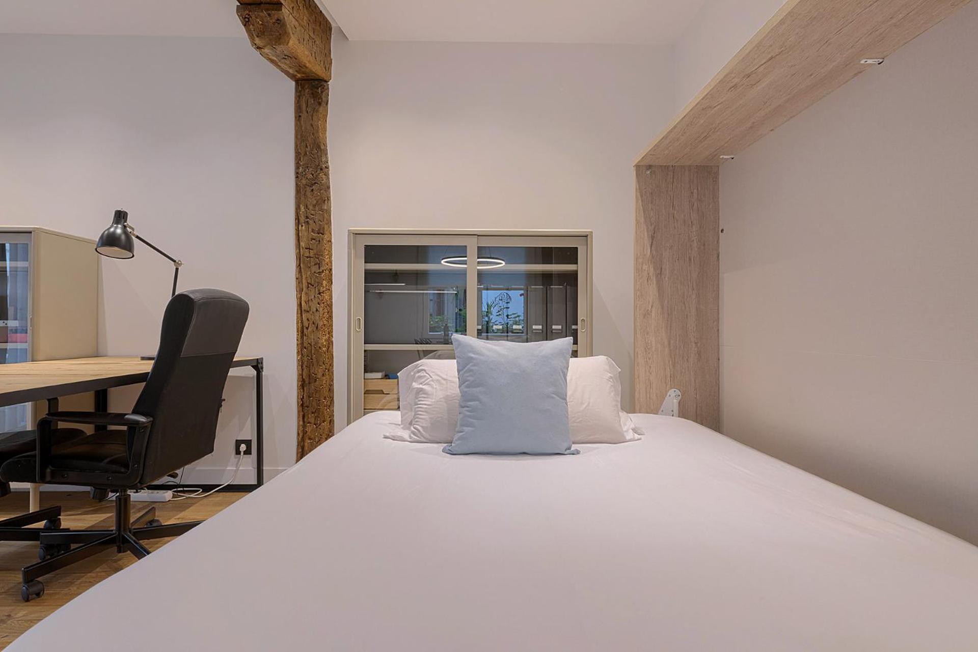 Moderno Y Lujoso En El Historico Casco Viejo Apartamento