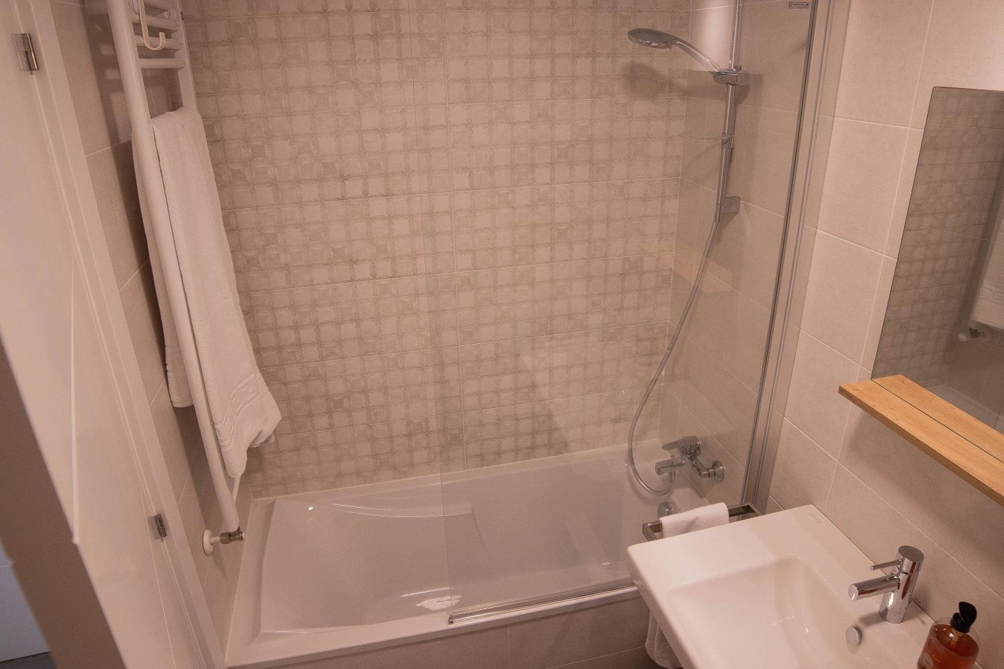 Fee4me Bilbao, Style And Comfort Apartment *