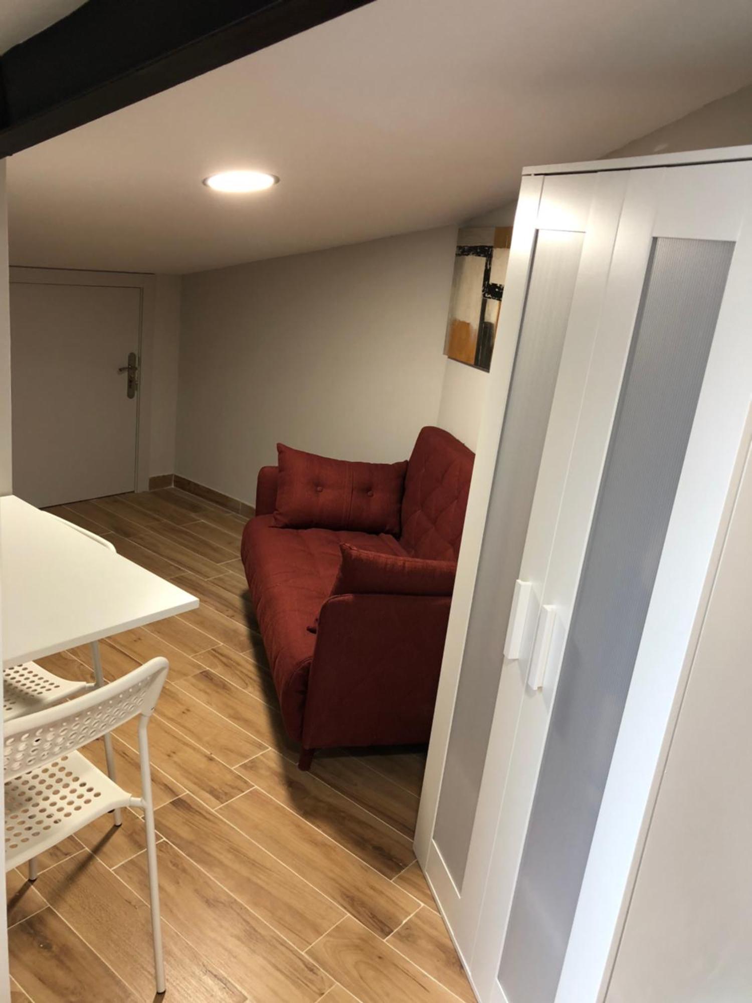 Habitacion Con Cocina Y Bano