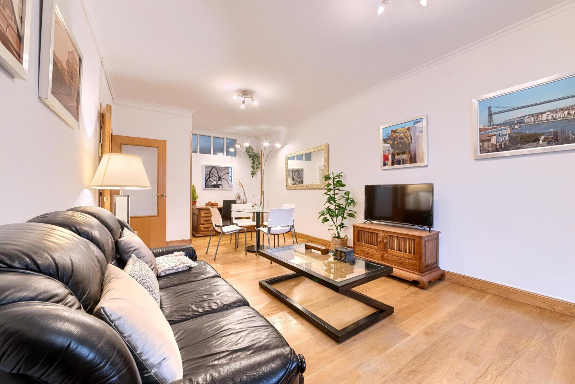 Apartment Vivienda Turistica Acogedora Y Elegante En Irala Bilbao