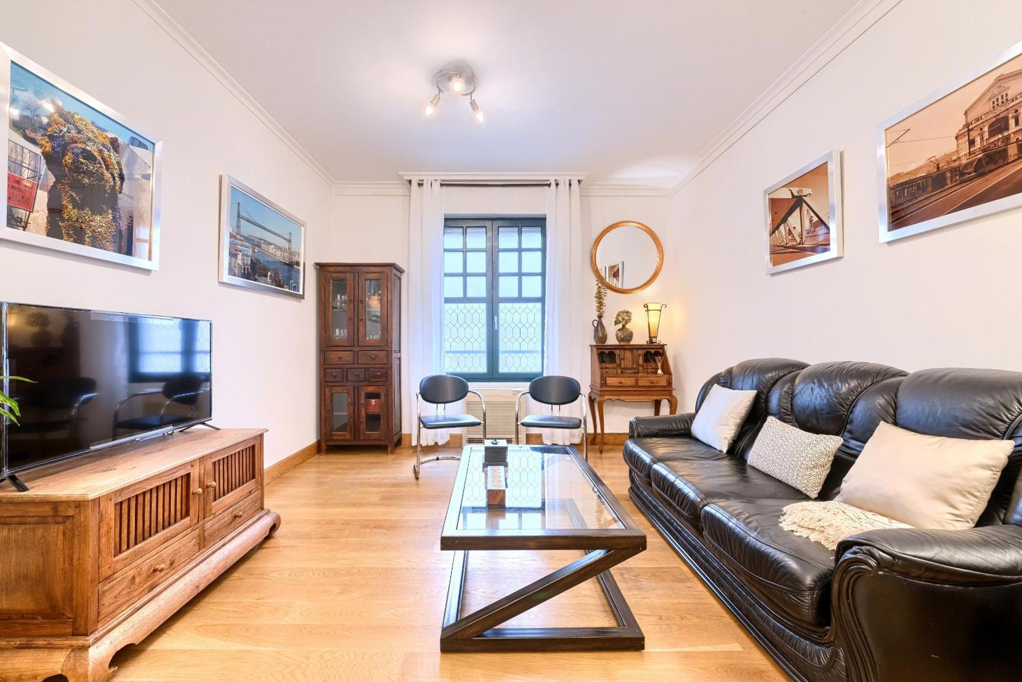 Apartment Vivienda Turistica Acogedora Y Elegante En Irala Bilbao