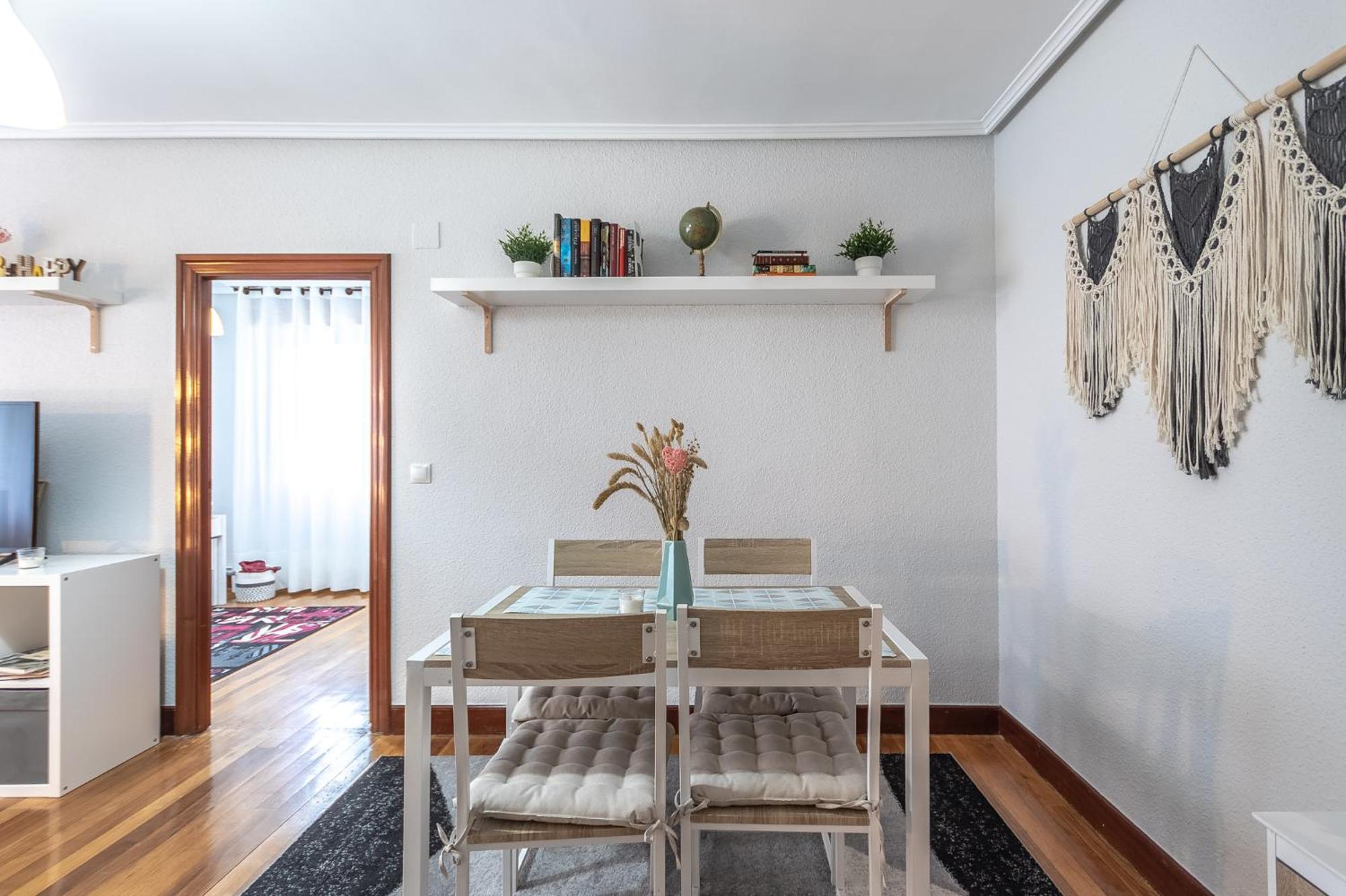 Apartment Etxebarria By People