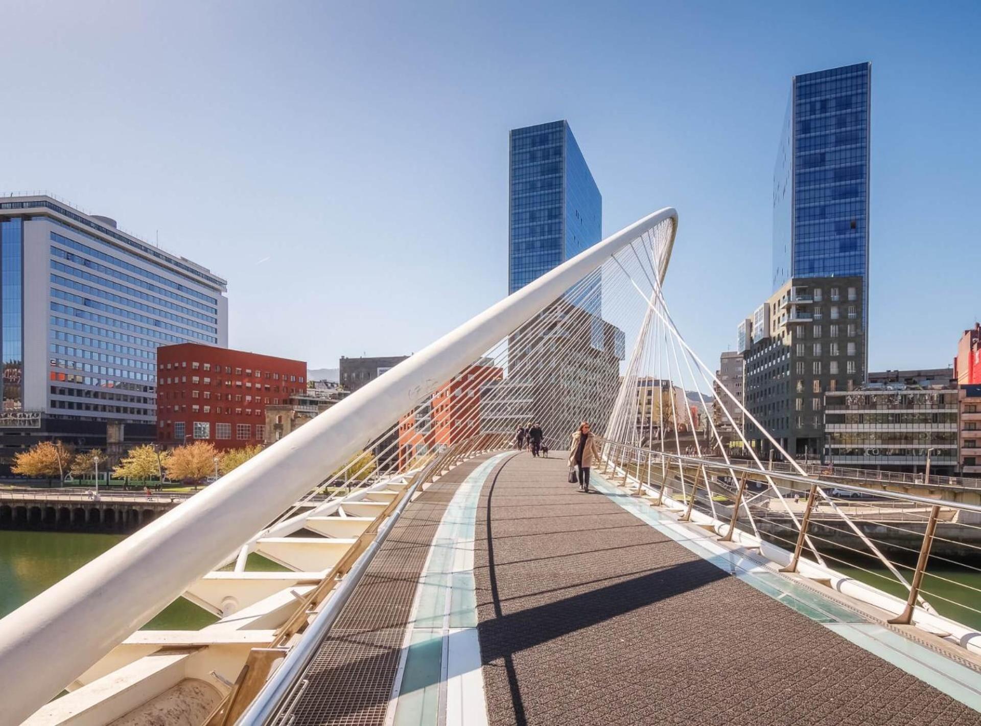 Vivienda Turistica De Prestancia Junto A La Ria De Nervion * Bilbao