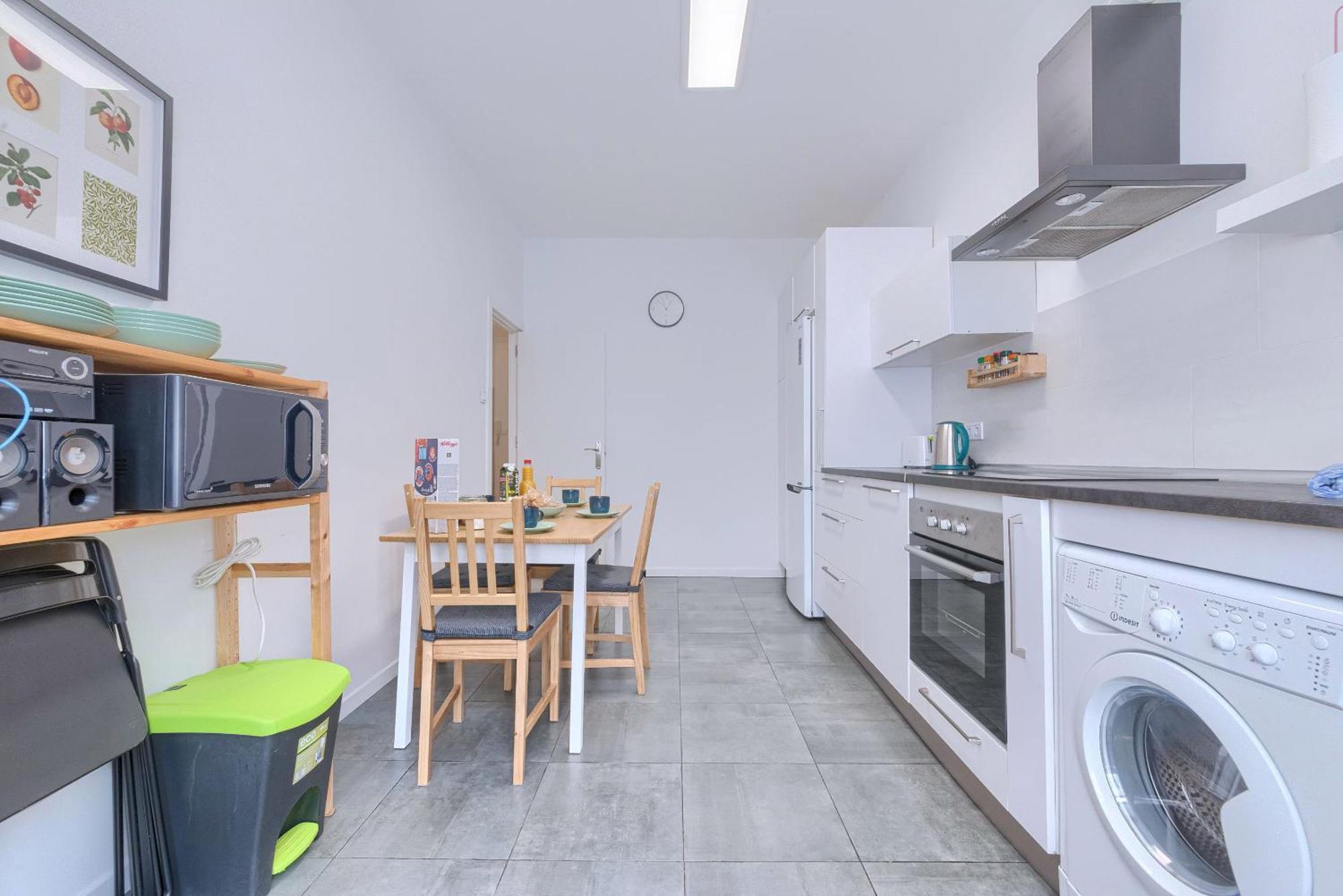 Iturribide Pintxos Old Town Apartment