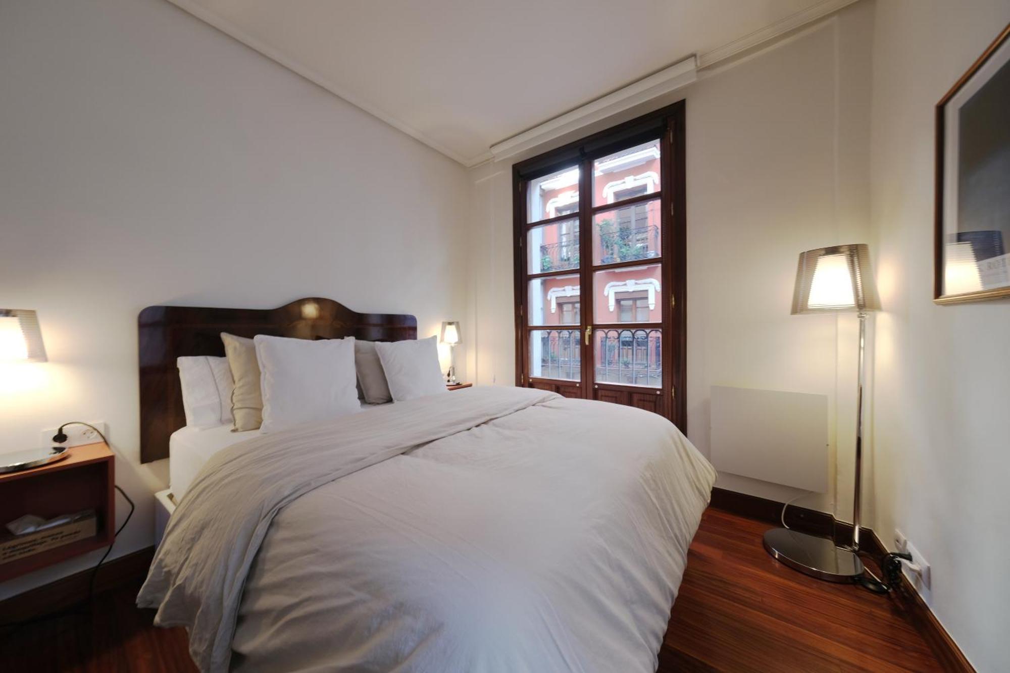 Apartment Cornerstone, En Casco Viejo Bilbao