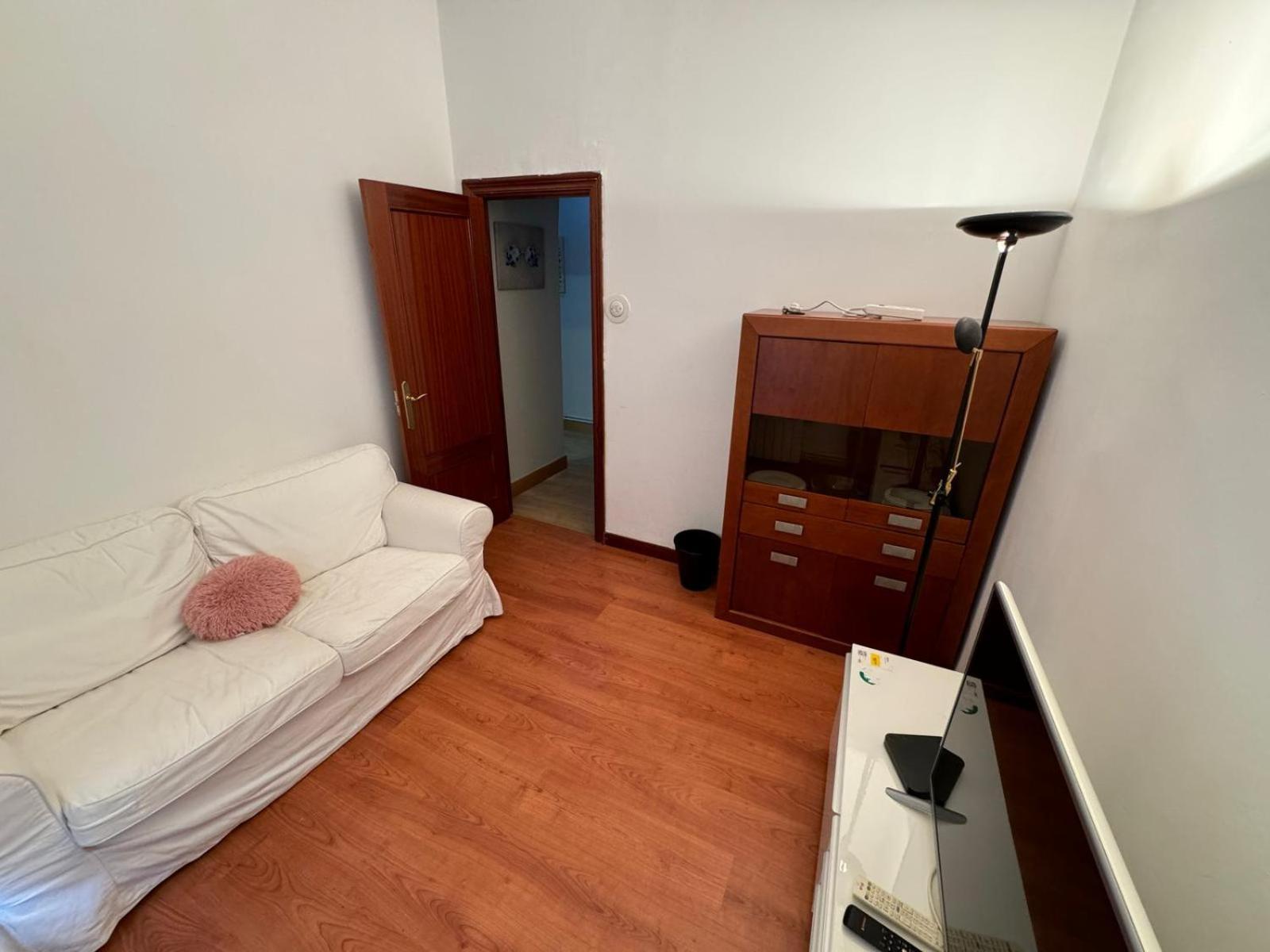 Apartamento De 2 En Apartamento Bilbau