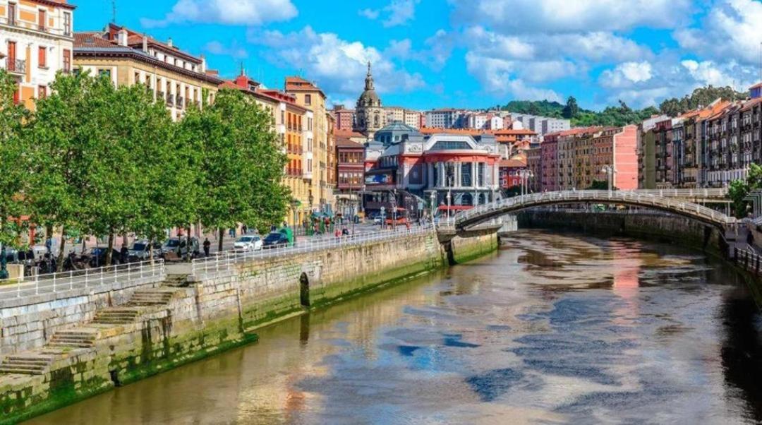 Bonito En Zamakola * Bilbao