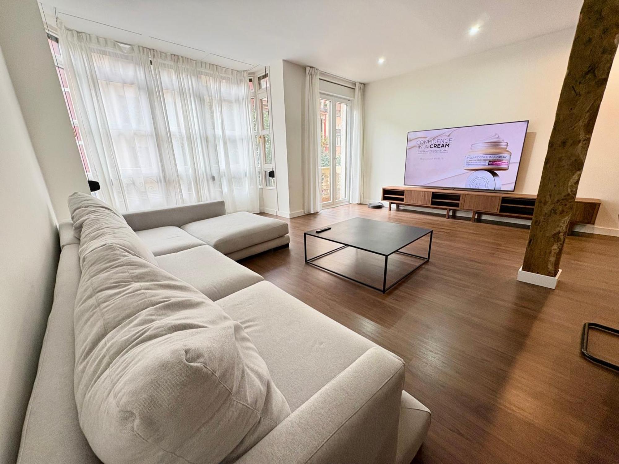 Apartment Center