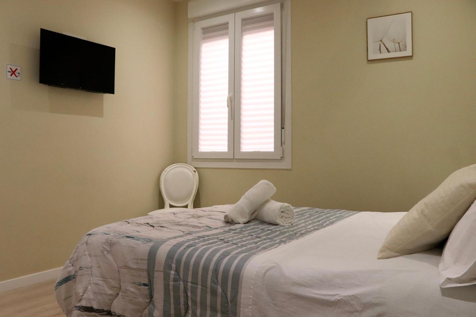 Con Wifi Homestay *