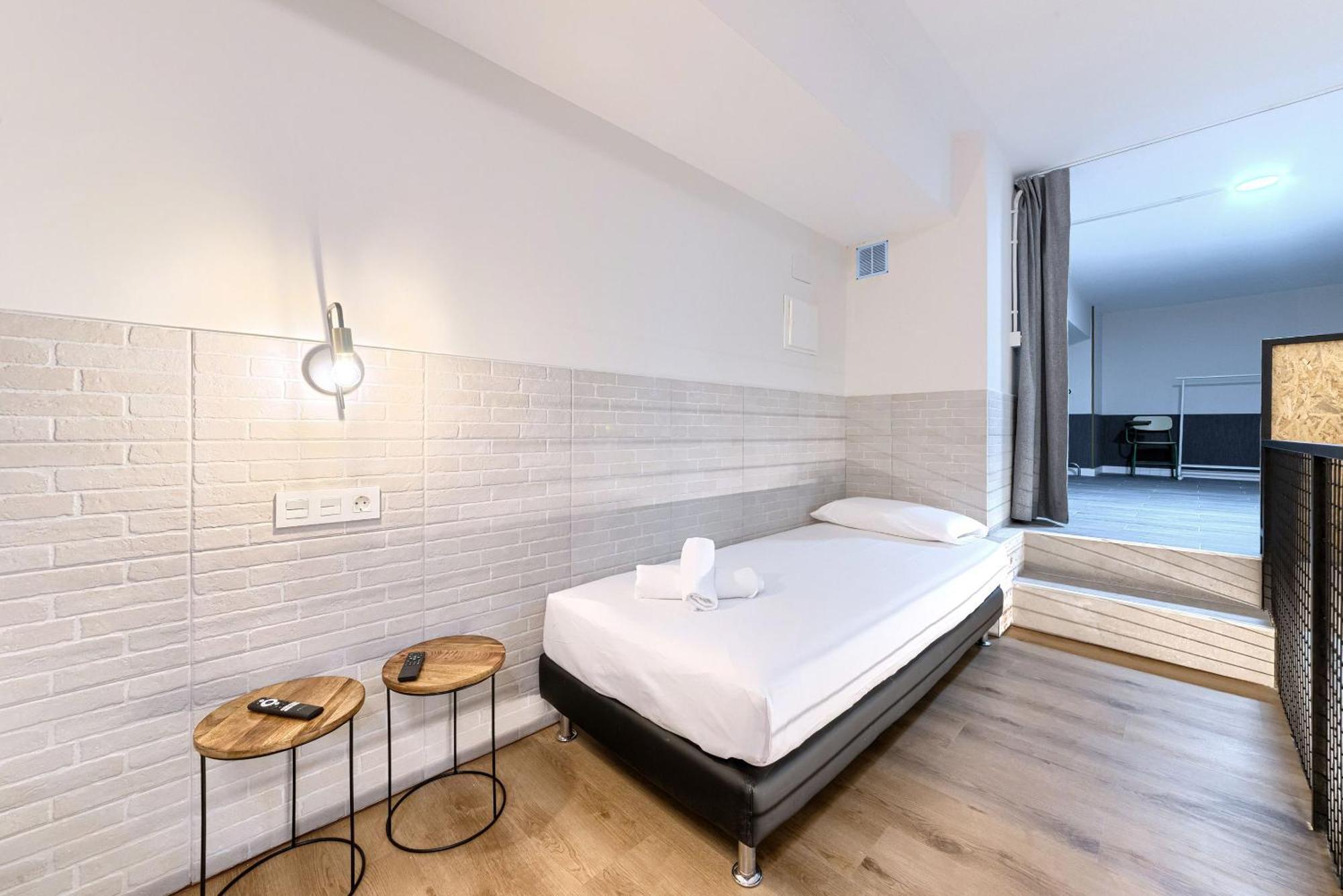 Pension H30 Tiboli Self Checkin Guest house Bilbao