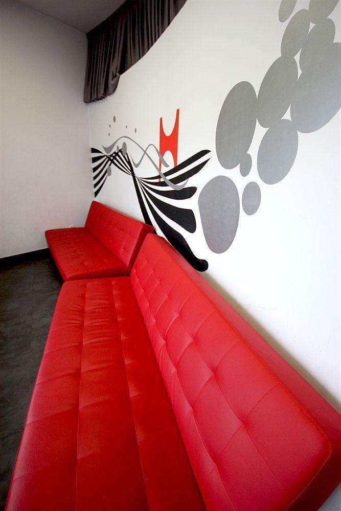 Botxo Gallery - Youth Hostel *