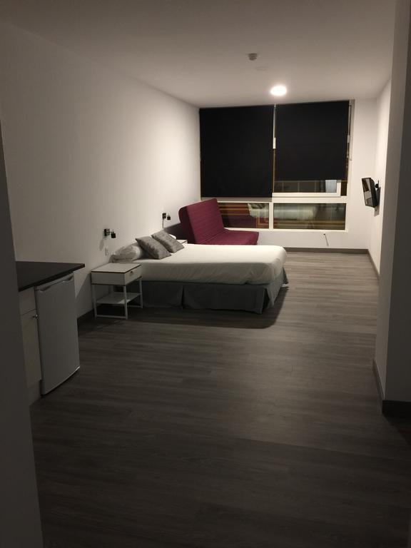 Apartment And Kitchen *