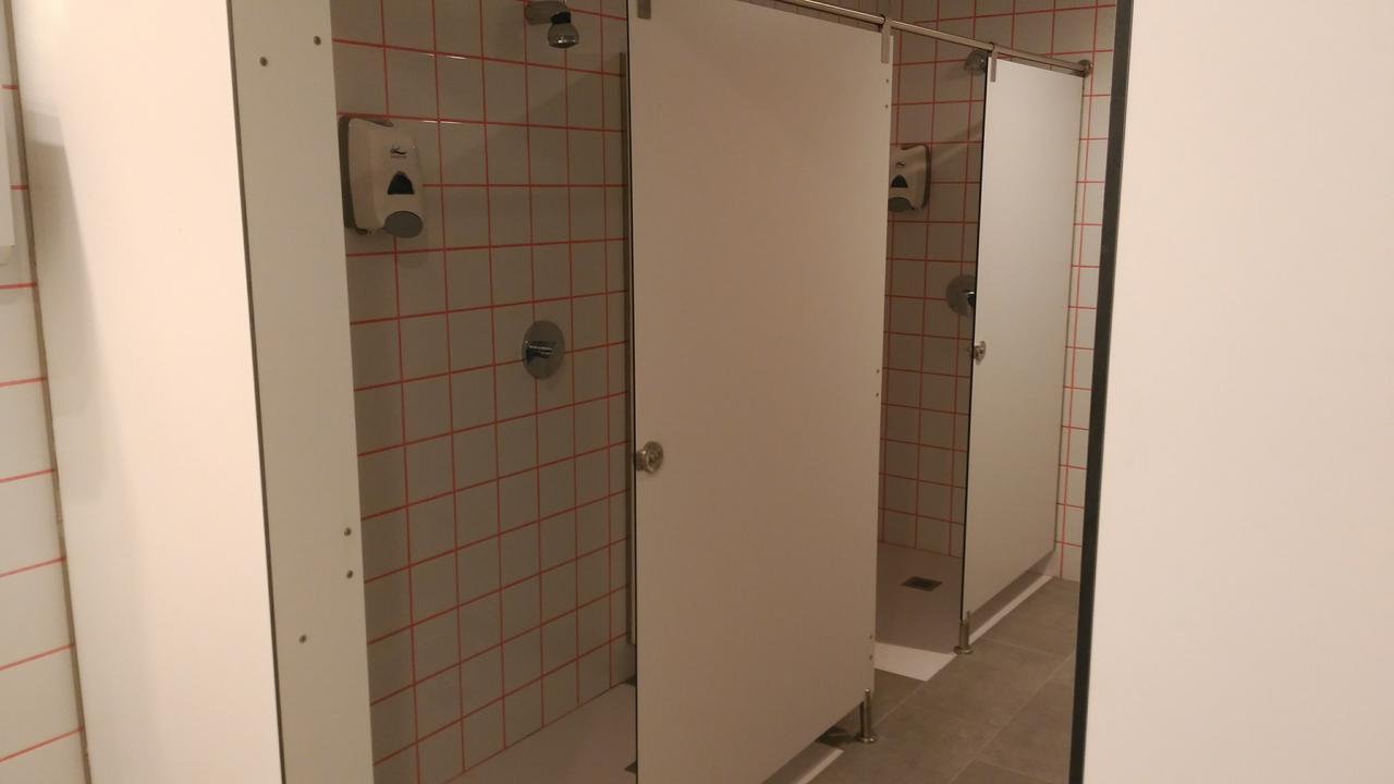 Egunon Hostal