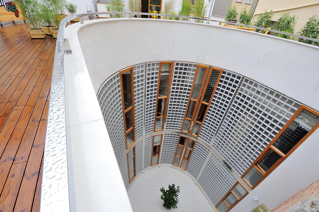 Hostal Egunon *