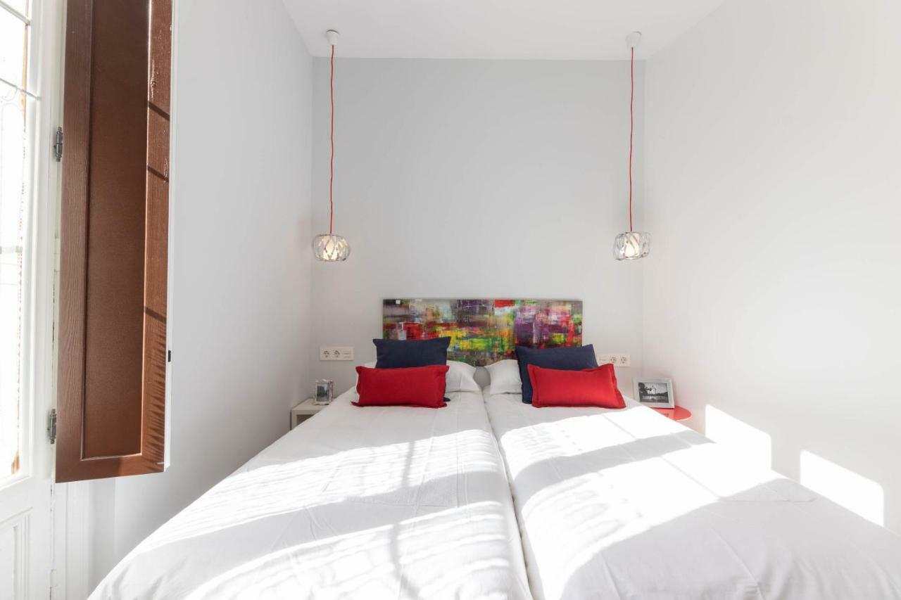 Acogedor, De Diseno Moderno En Zona Antigua Appartement *