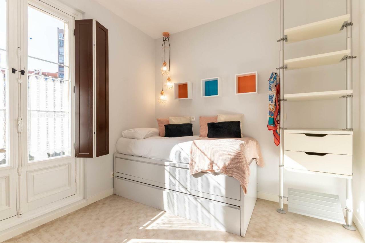 Appartement Acogedor, De Diseno Moderno En Zona Antigua Bilbao