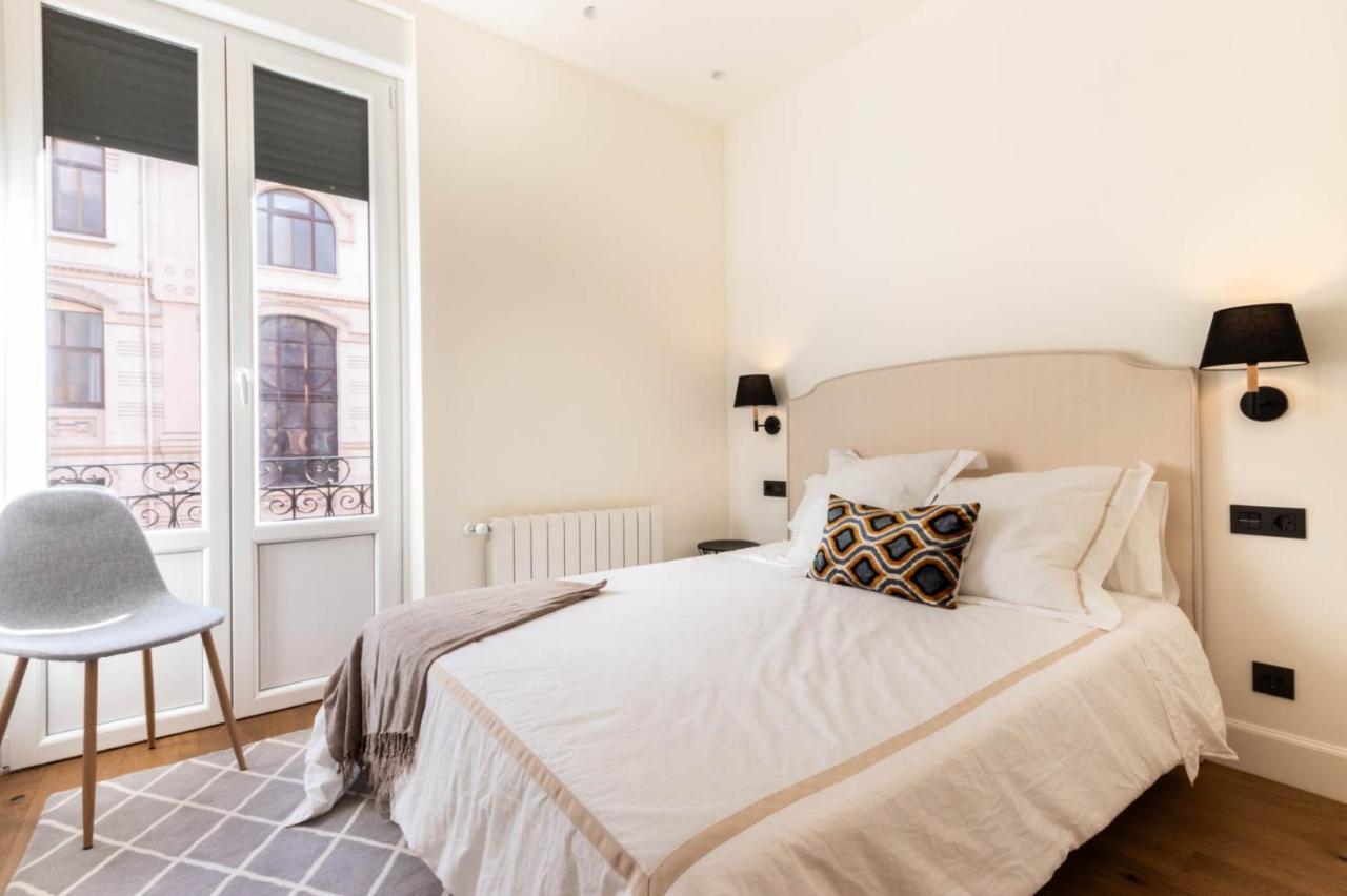 Luxury Guggenheim Museum Appartement