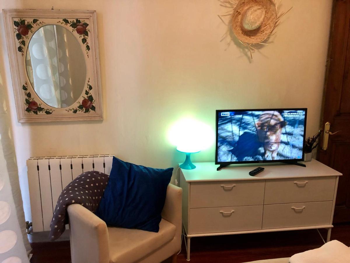 4 Bedrooms Flat In The City Center *